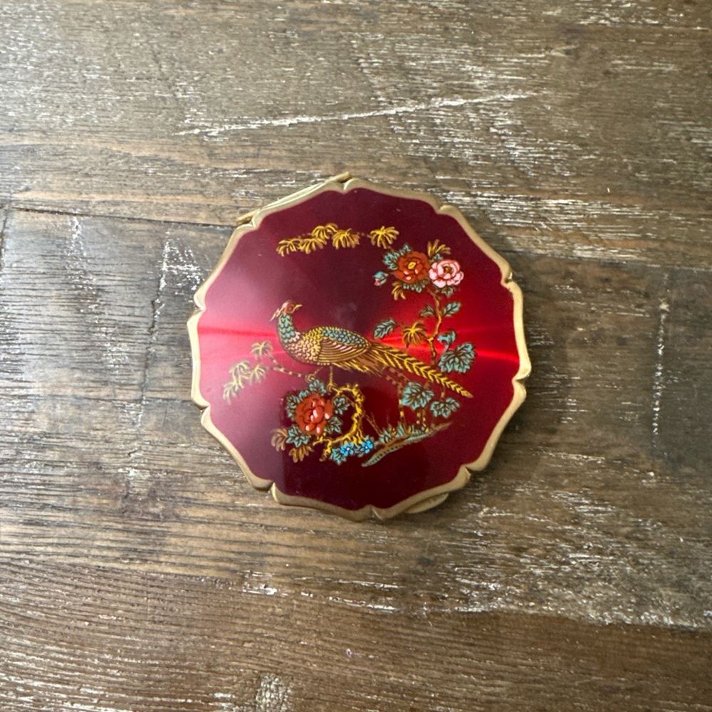Red Vintage Stratton Enamel Peacock Powder Compact Mirror with Gold Trim